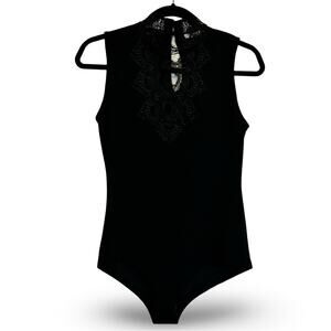 Mosaic & Co Crochet Lace Embellished Bodysuit Size Large Cut Out Career Party